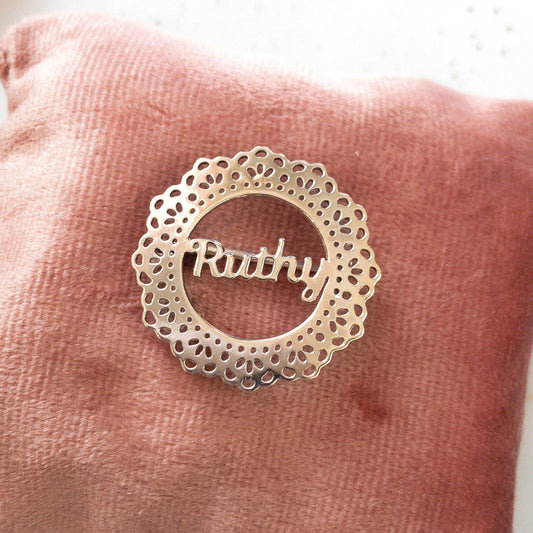 Ruthy Baby Pin