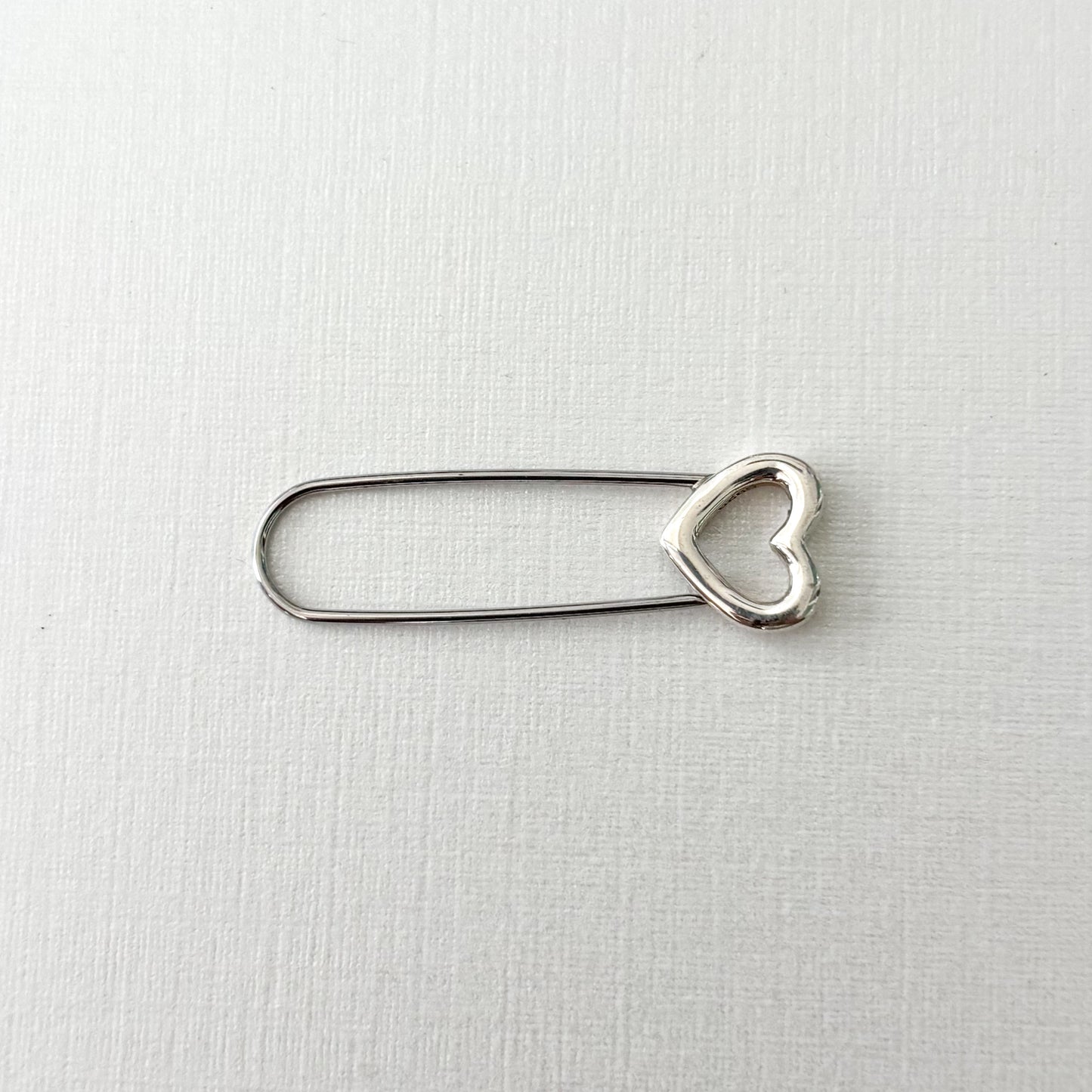 Baby pin with heart