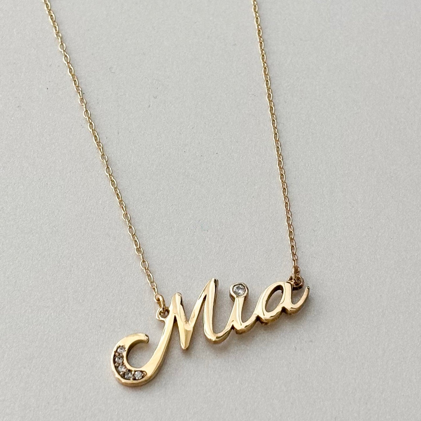 Mia Necklace