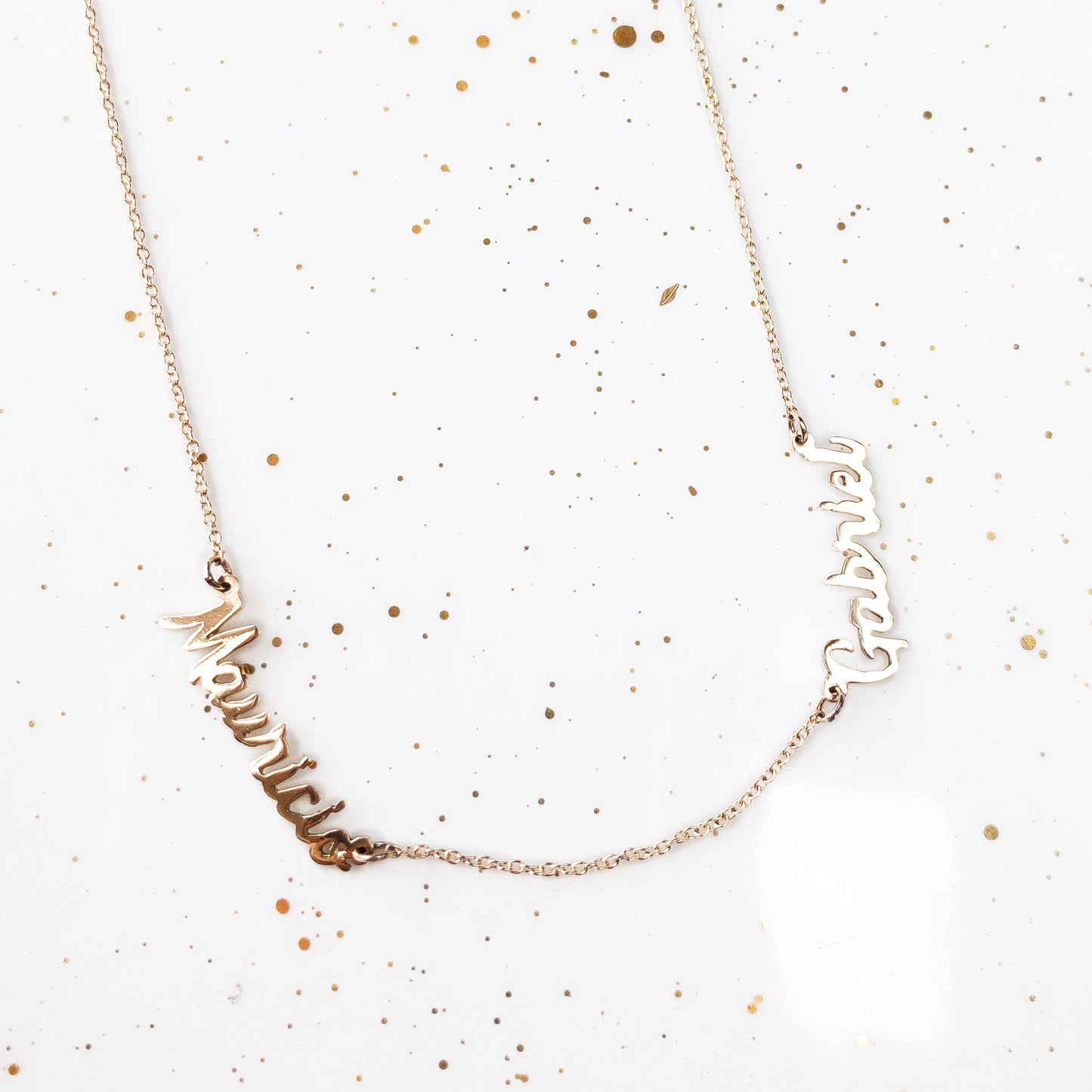 Collar de dos nombres de 14k