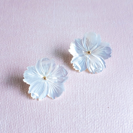 Pendientes Flor Nácar