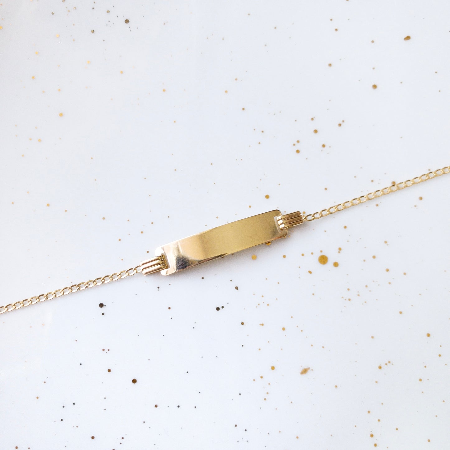 pulsera de bebé de 14k