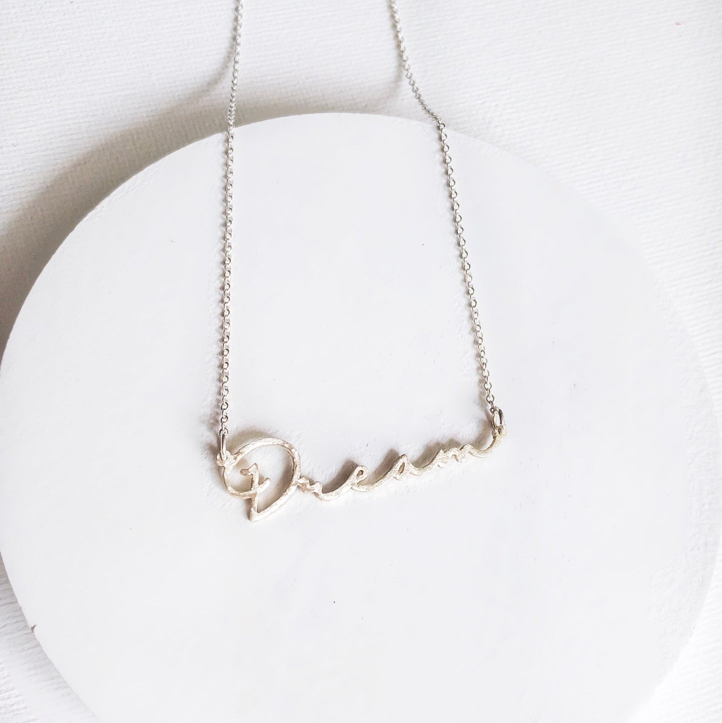 Collar de Plata Esterlina “Sueño”
