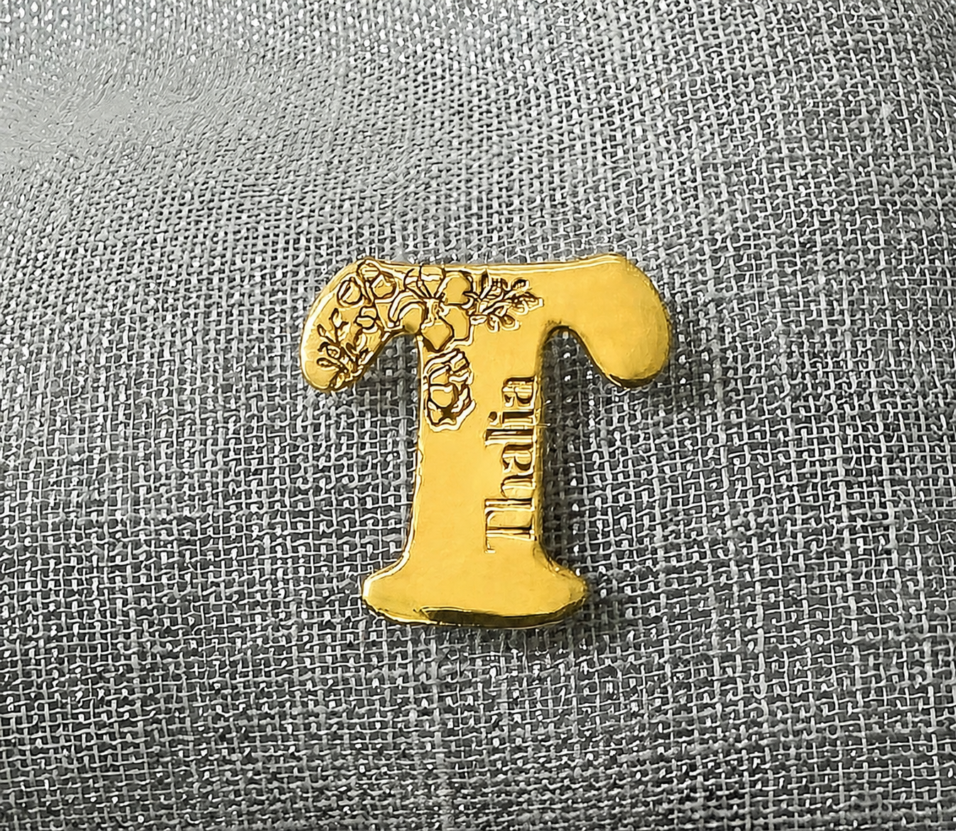 Thalia Baby Pin
