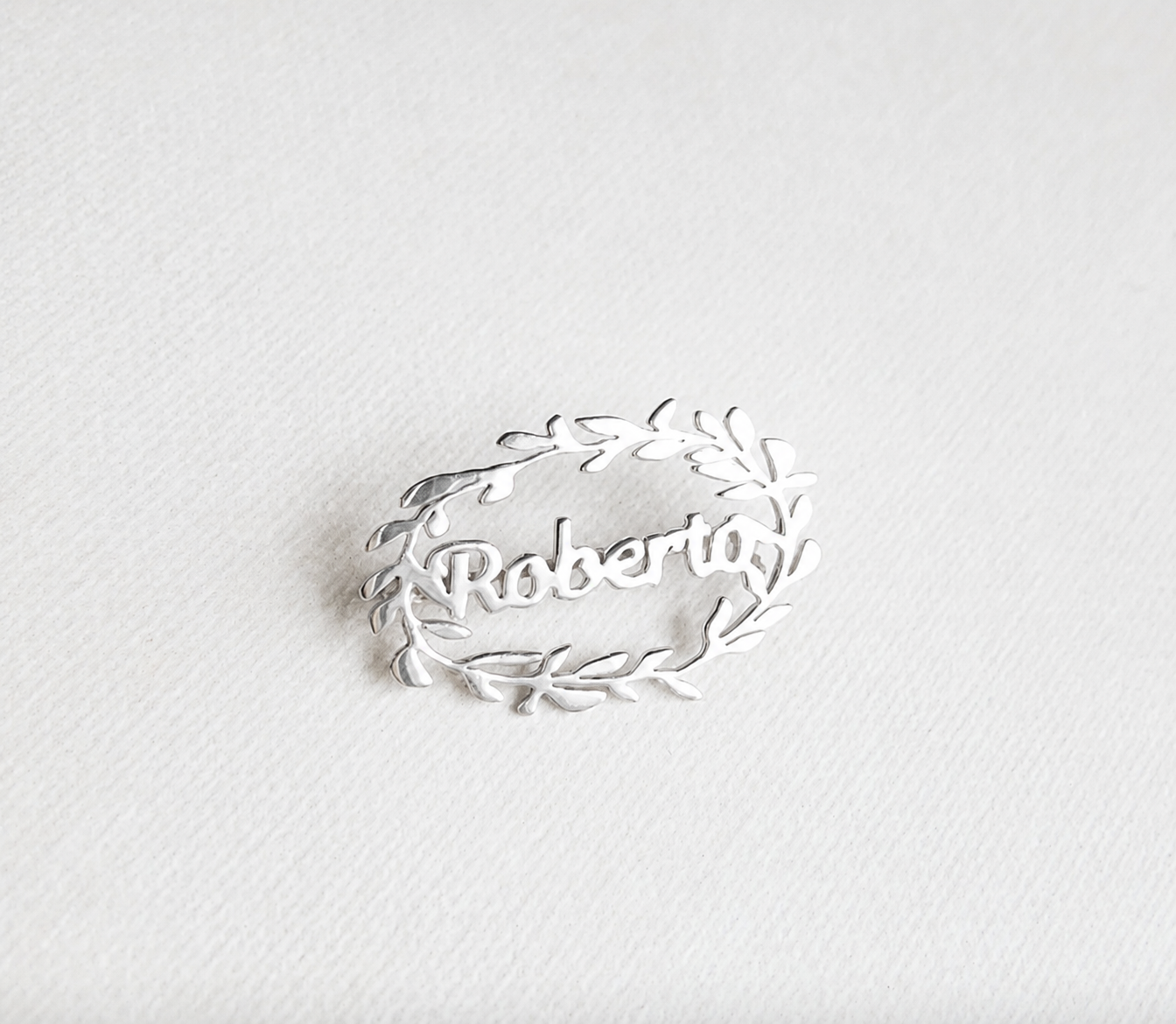 Roberto Baby Pin