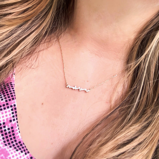 Dot Bar Necklace