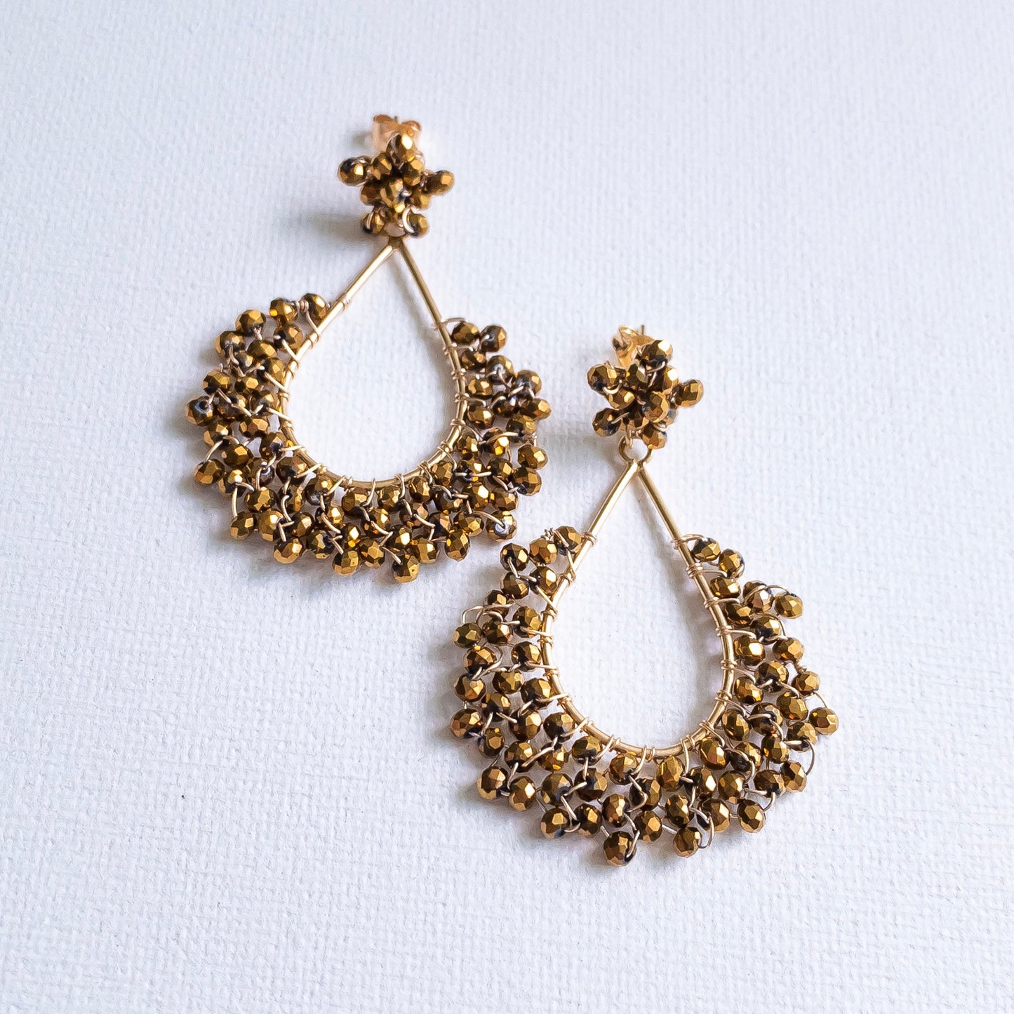 Colección de aretes de tejido